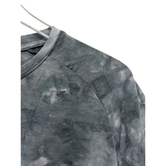 Lululemon Men T-shirt Crew Neck Tie Dye Gray Size L Tee Better Everyday L98-020 - Picture 8 of 8
